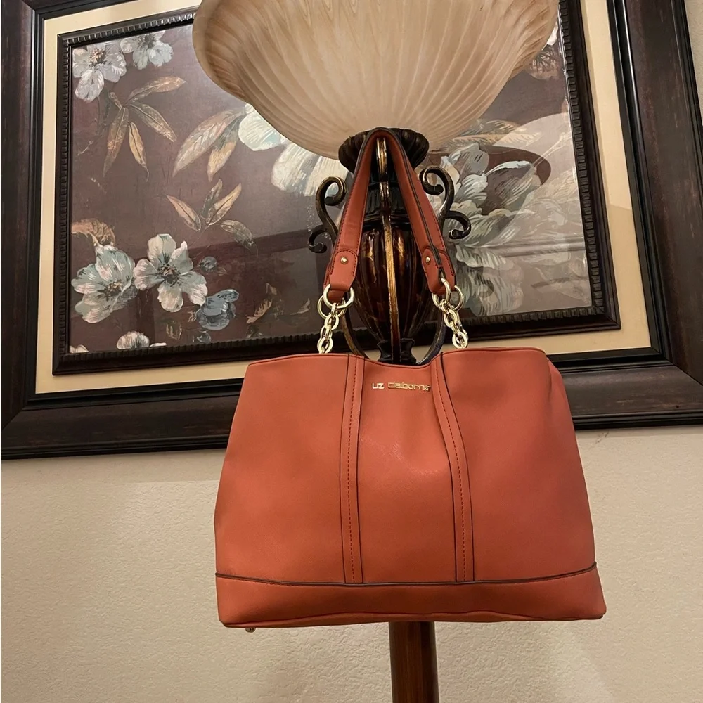 Liz Claiborne please check or picture of condition - Picture 8 of 17